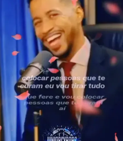 Célebre quando alguém entrar mas não reclame quando alguém sair